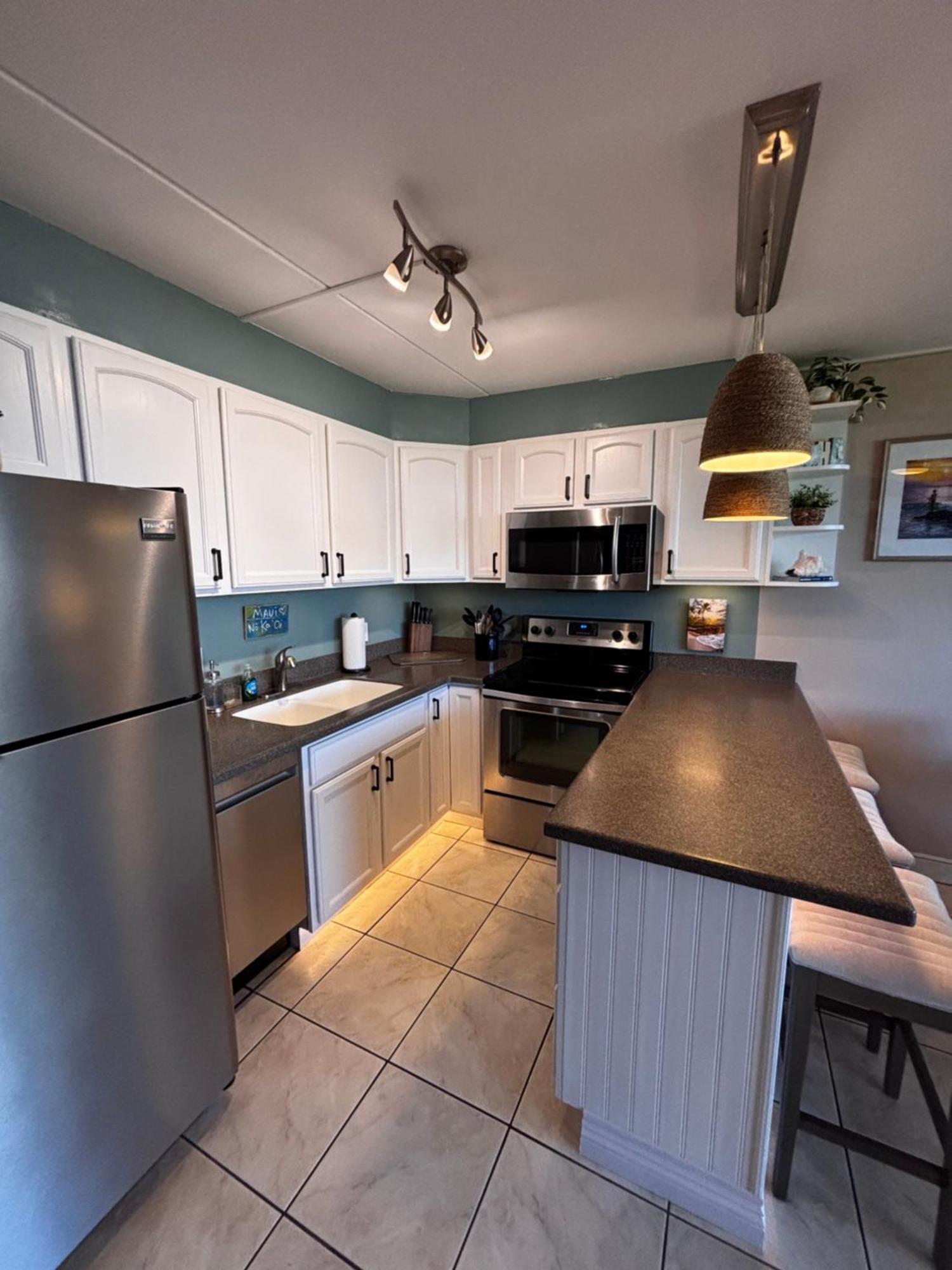 Unrivaled S Kihei Maui Location! Walk To It All! Exterior photo
